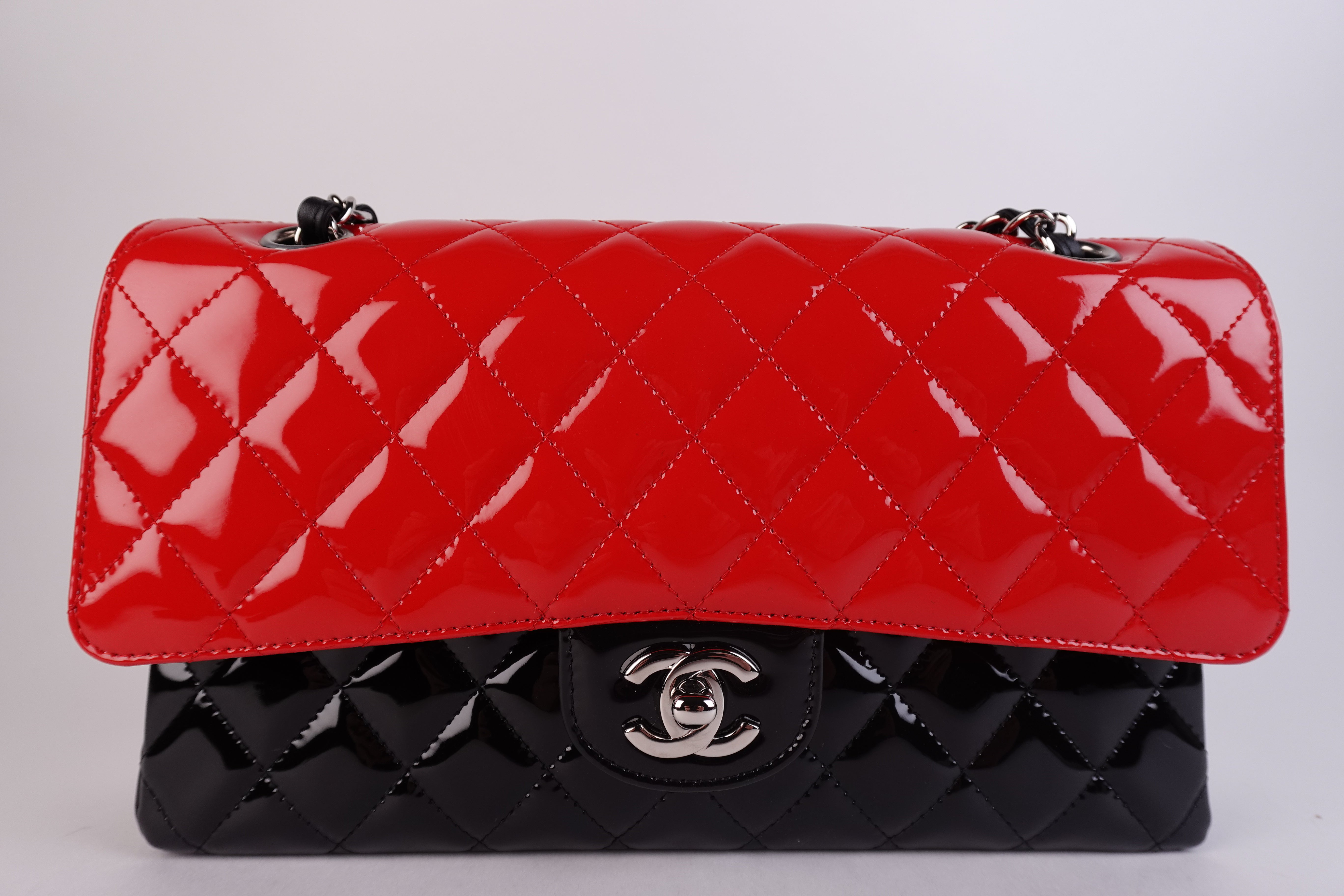 Chanel Patent Leather Medium Classic Double Flap Black Red