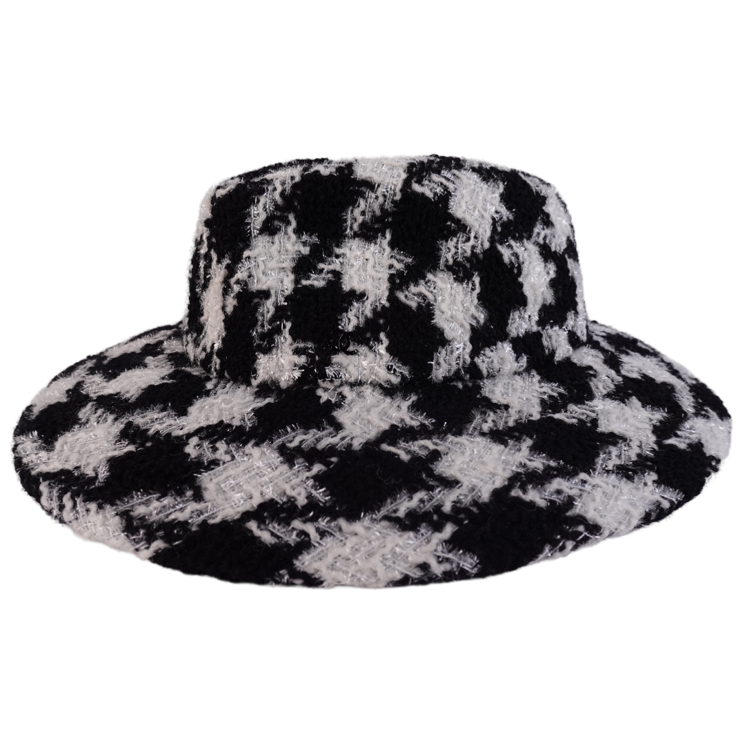 Chanel Houndstooth Tweed Hat Size Medium Black White